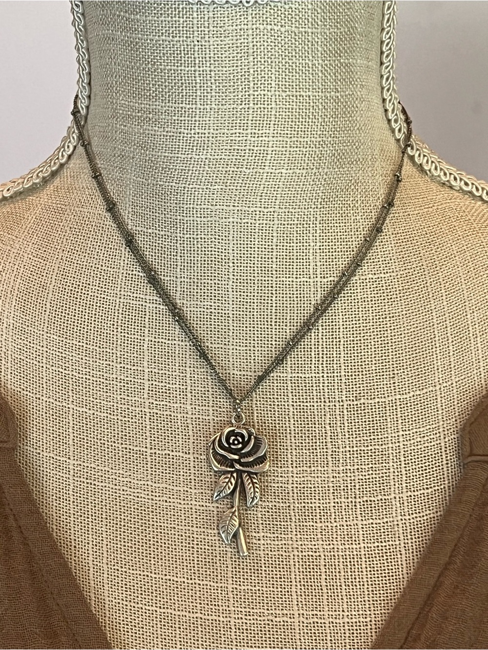 Rose Necklace